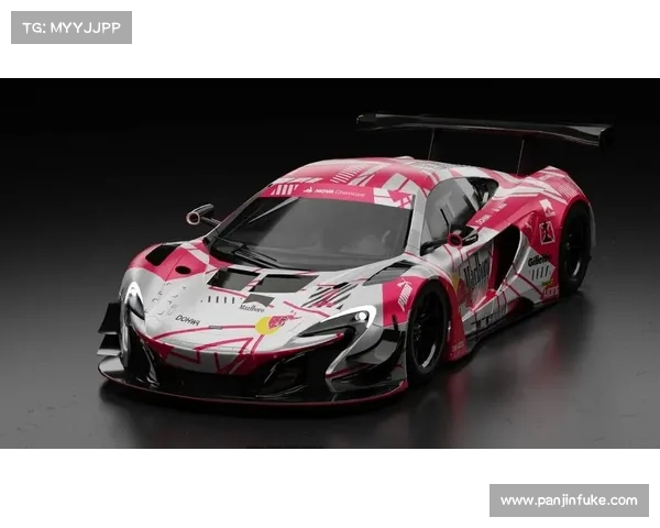 成都赛车盛事激情开启 蓉城赛道飞驰速度风暴席卷全城